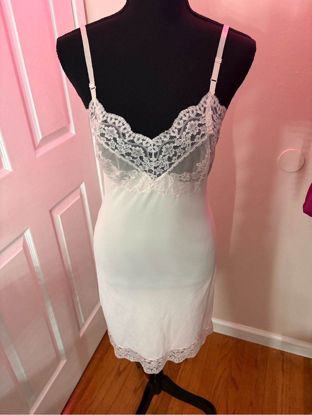 Vintage Hollywood Vassarette White Lace-Trim Slip Chemise
